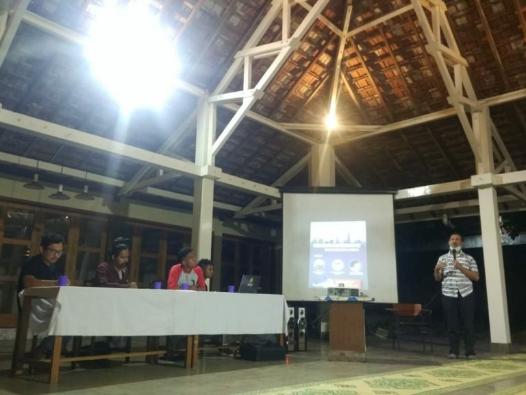 Diskusi Bersama Paguyuban Mahasiswa  Kota Komba-Yogyakarta