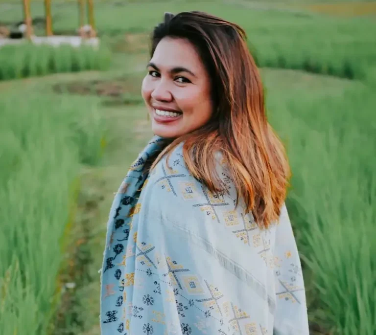 Tradisi Menenun di Manggarai, Flores: Di Mana Peran Laki-laki?